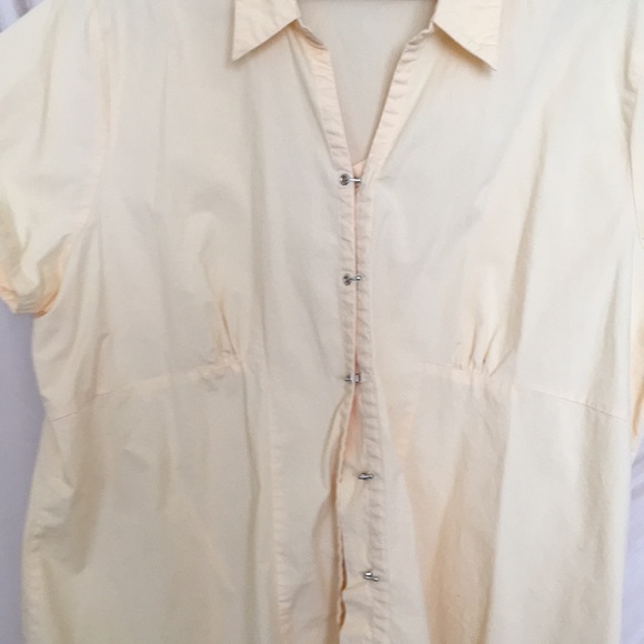 Shirt - Picture 2 of 3